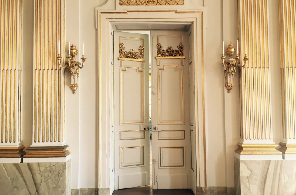 Door in Börssalen.
